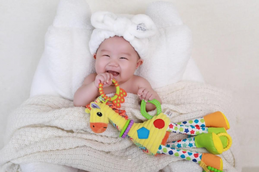 睢县宝宝眼眶发红